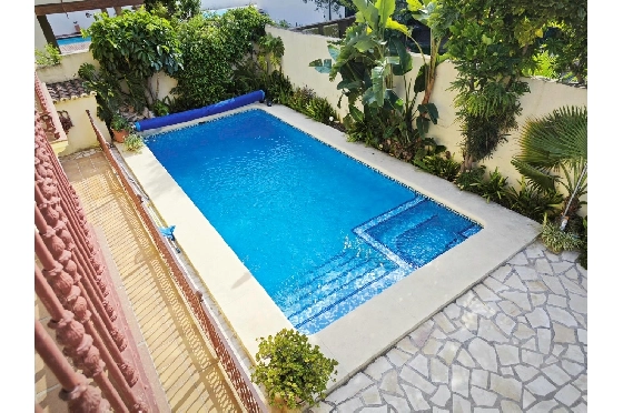 Villa in Pedreguer zu verkaufen, Woongedeelte 270 m², Klimaanlage, Grondstuk 400 m², 3 Slaapkamers, 3 Badkamers, Pool, ref.: CO-C20952-6