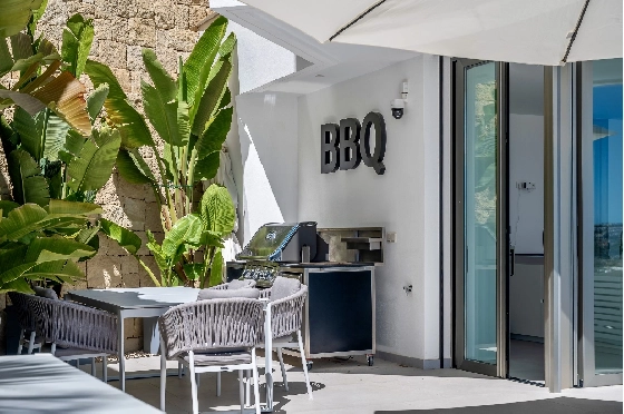 Villa in Moraira zu verkaufen, Woongedeelte 370 m², Bouwjaar 2022, Klimaanlage, Grondstuk 813 m², 4 Slaapkamers, 4 Badkamers, Pool, ref.: AM-12683DR-11