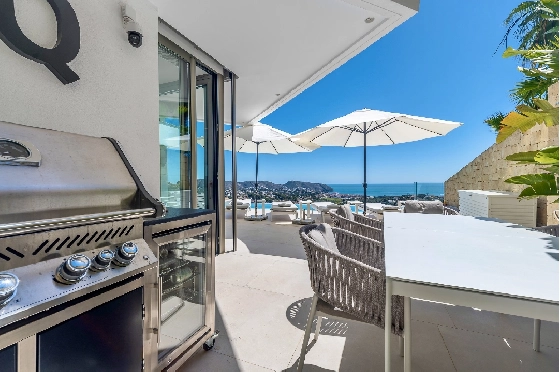Villa in Moraira zu verkaufen, Woongedeelte 370 m², Bouwjaar 2022, Klimaanlage, Grondstuk 813 m², 4 Slaapkamers, 4 Badkamers, Pool, ref.: AM-12683DR-12