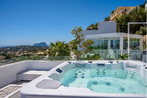 Villa in Moraira zu verkaufen, Woongedeelte 370 m², Bouwjaar 2022, Klimaanlage, Grondstuk 813 m², 4 Slaapkamers, 4 Badkamers, Pool, ref.: AM-12683DR-16