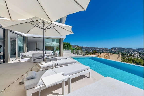Villa in Moraira zu verkaufen, Woongedeelte 370 m², Bouwjaar 2022, Klimaanlage, Grondstuk 813 m², 4 Slaapkamers, 4 Badkamers, Pool, ref.: AM-12683DR-37