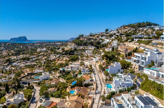 Villa in Moraira zu verkaufen, Woongedeelte 370 m², Bouwjaar 2022, Klimaanlage, Grondstuk 813 m², 4 Slaapkamers, 4 Badkamers, Pool, ref.: AM-12683DR-39