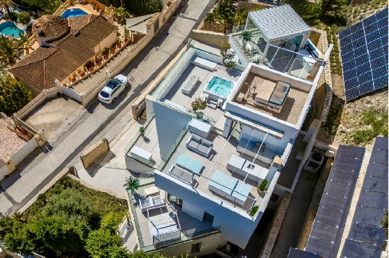 Villa in Moraira zu verkaufen, Woongedeelte 370 m², Bouwjaar 2022, Klimaanlage, Grondstuk 813 m², 4 Slaapkamers, 4 Badkamers, Pool, ref.: AM-12683DR-44