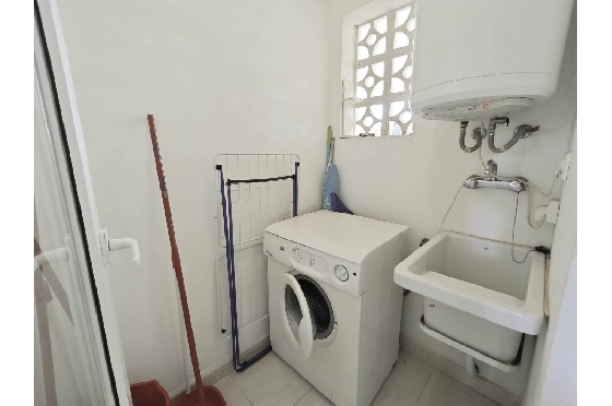 Apartment in Denia zu verkaufen, Woongedeelte 84 m², Bouwjaar 2001, Klimaanlage, 2 Slaapkamers, 2 Badkamers, Pool, ref.: CO-C25957-25