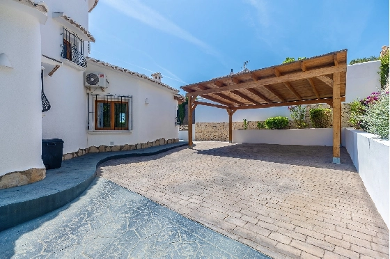 Villa in Moraira zu verkaufen, Woongedeelte 290 m², Bouwjaar 2003, + Ofen, Klimaanlage, Grondstuk 847 m², 3 Slaapkamers, 3 Badkamers, Pool, ref.: AM-12692DR-34