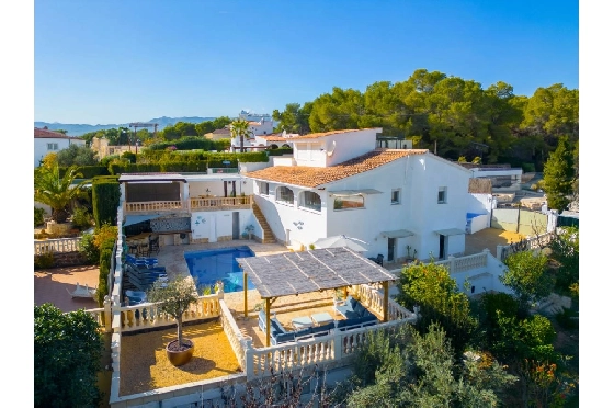 Villa in Benissa(La Fustera) zu verkaufen, Woongedeelte 284 m², + Fussbodenheizung, Klimaanlage, Grondstuk 1143 m², 5 Slaapkamers, 4 Badkamers, Pool, ref.: CPS-EXCLBEN849-2