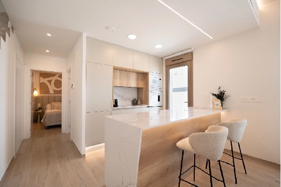 Eck-Reihenhaus in Los Alcazares zu verkaufen, Woongedeelte 146 m², Zustand Erstbezug, Klimaanlage, Grondstuk 177 m², 3 Slaapkamers, 2 Badkamers, Pool, ref.: HA-LAN-480-Q01-3