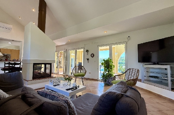 Villa in Els Poblets zu verkaufen, Woongedeelte 383 m², Bouwjaar 2002, Zustand gepflegt, + Fussbodenheizung, Klimaanlage, Grondstuk 1821 m², 3 Slaapkamers, 3 Badkamers, Pool, ref.: RG-1126-10
