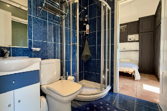 Villa in Els Poblets zu verkaufen, Woongedeelte 383 m², Bouwjaar 2002, Zustand gepflegt, + Fussbodenheizung, Klimaanlage, Grondstuk 1821 m², 3 Slaapkamers, 3 Badkamers, Pool, ref.: RG-1126-20