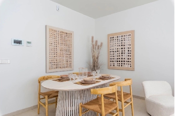 Villa in Los Alcazares zu verkaufen, Woongedeelte 198 m², Zustand Erstbezug, Klimaanlage, Grondstuk 235 m², 3 Slaapkamers, 2 Badkamers, Pool, ref.: HA-LAN-501-E01-13