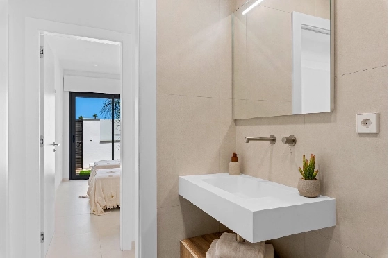 Villa in Los Alcazares zu verkaufen, Woongedeelte 198 m², Zustand Erstbezug, Klimaanlage, Grondstuk 235 m², 3 Slaapkamers, 2 Badkamers, Pool, ref.: HA-LAN-501-E01-22
