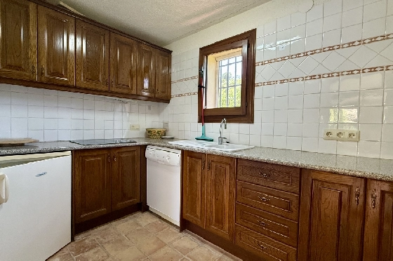 Villa in Pego - Monte Pego(Rafol) zu verkaufen, Woongedeelte 259 m², Bouwjaar 1990, + Zentralheizung, Klimaanlage, Grondstuk 2400 m², 4 Slaapkamers, 3 Badkamers, Pool, ref.: JS-1026-23
