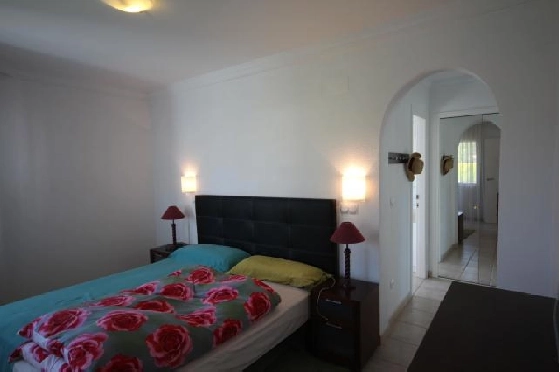 Sommerhaus in Oliva(San Pere) zur Ferienvermietung, Woongedeelte 170 m², Bouwjaar 2005, Zustand neuwertig, + Fussbodenheizung, Klimaanlage, Grondstuk 900 m², 3 Slaapkamers, 2 Badkamers, Pool, ref.: V-1415-13