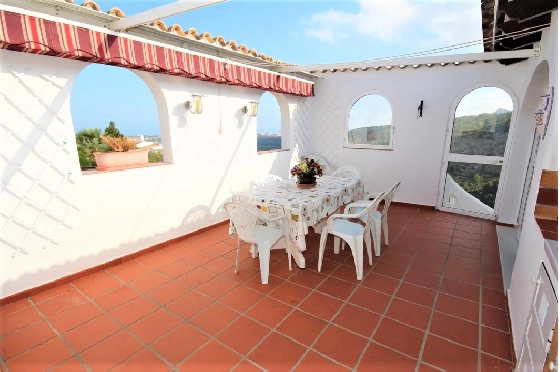 Villa in Pego-Monte Pego zur Ferienvermietung, Woongedeelte 90 m², Bouwjaar 1990, Grondstuk 820 m², 2 Slaapkamers, 1 Badkamers, Pool, ref.: S-2211-12