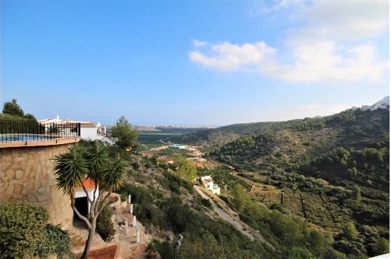 Villa in Pego-Monte Pego zur Ferienvermietung, Woongedeelte 90 m², Bouwjaar 1990, Grondstuk 820 m², 2 Slaapkamers, 1 Badkamers, Pool, ref.: S-2211-14