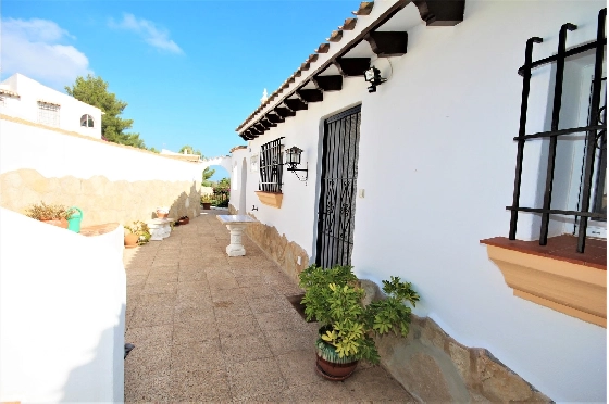 Villa in Pego-Monte Pego zur Ferienvermietung, Woongedeelte 90 m², Bouwjaar 1990, Grondstuk 820 m², 2 Slaapkamers, 1 Badkamers, Pool, ref.: S-2211-16