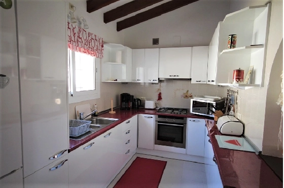 Villa in Pego-Monte Pego zur Ferienvermietung, Woongedeelte 90 m², Bouwjaar 1990, Grondstuk 820 m², 2 Slaapkamers, 1 Badkamers, Pool, ref.: S-2211-3
