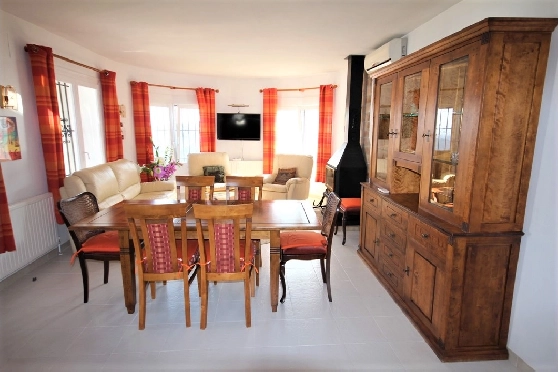 Villa in Pego-Monte Pego zur Ferienvermietung, Woongedeelte 90 m², Bouwjaar 1990, Grondstuk 820 m², 2 Slaapkamers, 1 Badkamers, Pool, ref.: S-2211-4