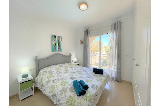 Apartment in Denia(Las Marinas) zur Ferienvermietung, Woongedeelte 90 m², Bouwjaar 2003, Zustand gepflegt, + Zentralheizung, Klimaanlage, 1 Slaapkamers, 1 Badkamers, Pool, ref.: T-0318-7
